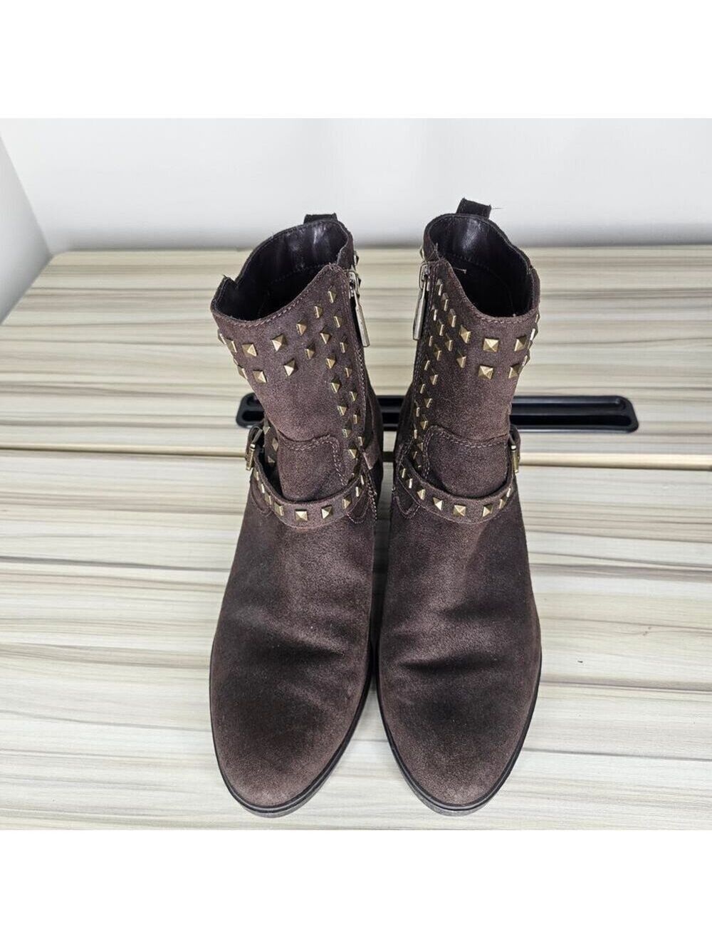 Lauren Ralph Lauren Brown Shaelynn Studded Suede Ankle Boots Size 8 - Picture 5 of 11